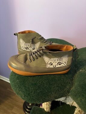 Olive Green High-Top Rain Boots with Cat Graphic